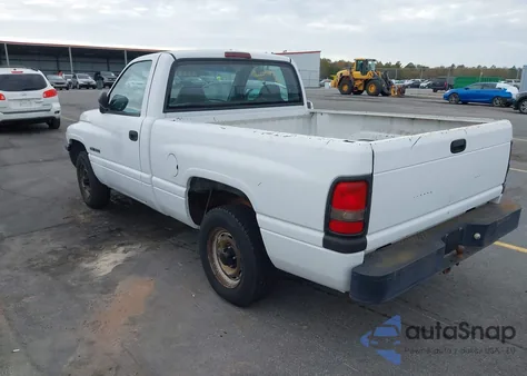 1996 Dodge Ram 1500 z USA, uszkodzony, nr VIN 1B7HC16Y8TS690120